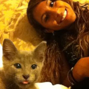 Meet your Posher, Mayra